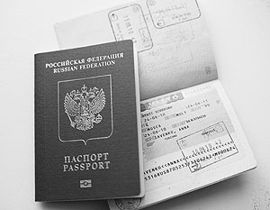 В ФМС заверяют, что отпечатки будут только в паспорте