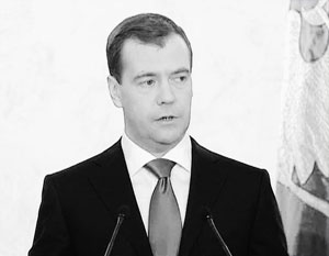 Медведев: Губернаторов должны избирать прямым голосованием