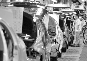 Переговоры ведущего автопроизводителя Южной Кореи Hyundai Motor Co. с властями Узбекистана о покупке доли в заводе Uz-Daewoo Auto потерпели неудачу