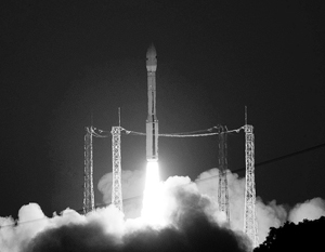 Старт европейской ракеты-носителя Vega c космодрома Куру во Французской Гвиане