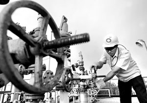 Российско-британская компания British Petroleum в срочном порядке прекратила подачу нефти из Азербайджана в Грузию