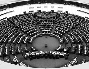 Европарламент призвал к отмене ЧМ-2014 по хоккею в Минске