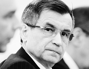 «Справедливая Россия» и ЛДПР потребуют отставки Нургалиева
