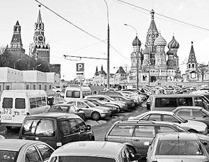 Москвичей заставят платить по 50 рублей в час за парковку в центре города