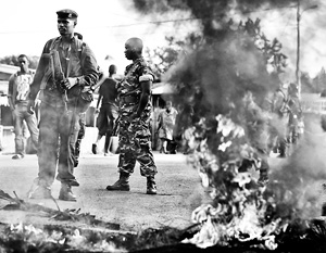 В результате беспорядков, которые начались в Бурунди в конце апреля, погибли десятки людей