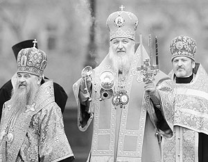 В РПЦ прокомментировали слова патриарха о «предателях в рясах»