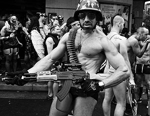 Гомосексуалисты решили провести парад в Москве