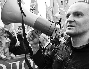 Лидер «Левого фронта» Сергей Удальцов после акции протеста оказался в больнице, пожаловавшись на язву
