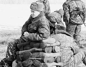 СМИ: Закупки валенок для российской армии прекращены