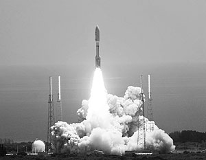 США отправили на орбиту ракету со сверхсекретным спутником