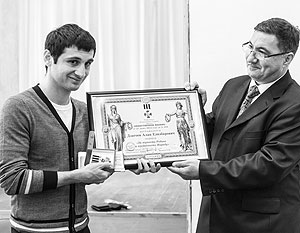 Алан Дзагоев защитил диплом на «отлично»
