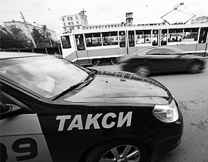 Таксист в Москве избил трех немецких студентов