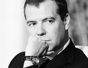 Медведев поручил контролировать восстановительные работы в Крымске
