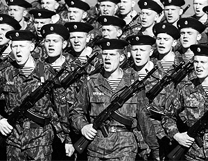 Литва: Милитаризация Калининградской области вызывает опасения