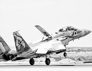 Саудовская Аравия пригрозила сбивать самолеты Израиля
