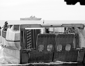 Французский «Мистраль» оснащен десантными катерами типа L-CAT. Переговоры об их поставках на российский аналог продолжаются