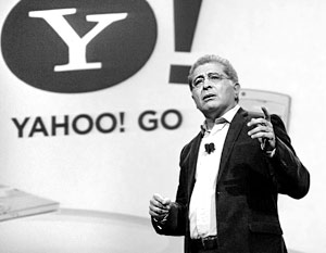 Исполнительный директор интернет-корпорации Yahoo Терри Семел решился на масштабную реорганизацию бизнеса