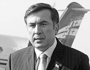 Самолет Саакашвили экстренно сел из-за поломки шасси