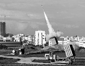 Израильский «Железный купол» перехватил 30 ракет, запущенных боевиками из сектора Газа
