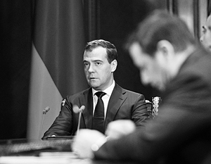 Дмитрий Медведев предложил обсудить окончательное решение по реорганизации всей космической отрасли