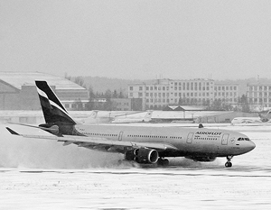 Снегопад нарушил график работы московских аэропортов