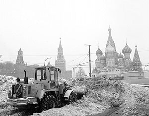 Проблемы с уборкой снега были даже в самом центре Москвы
