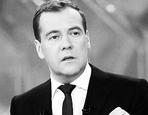 Медведев: Причастность Сердюкова к коррупционному делу определят следствие и суд