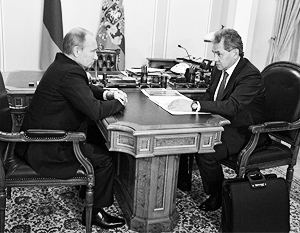 Владимир Путин поручил министру обороны Сергею Шойгу воссоздать в армии спортроты