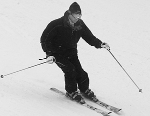 Песков: Путин встанет на горные лыжи