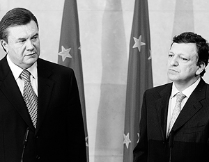 После разговора с Жозе Мануэлем Баррозу Виктор Янукович передумал ехать к Владимиру Путину 