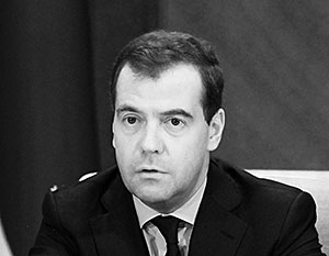 Медведев: Бороться с коррупцией нужно и на бытовом уровне