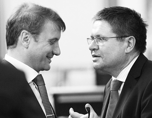 Герман Греф и Алексей Улюкаев спорят о ставке рефинансирования Банка России 