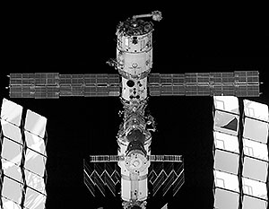 «Прогресс М-17М» поднял орбиту МКС на 1 км