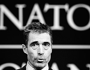 Генсек: НАТО не нацелено на военное вмешательство в Сирию
