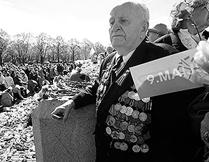 Глава минюста Латвии предложил запретить ветеранам ношение советских орденов