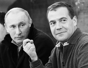 В 2012 году Дмитрий Медведев заработал на 25 тыс. рублей больше Владимира Путина