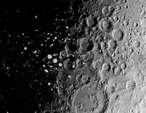 Ученые сравнили воду из недр Луны и Земли