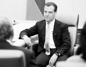Медведев признался, что работать премьером не легче, чем президентом 