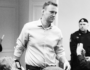Суд решил предать гласности телефонные разговоры Навального