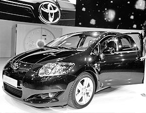  По прогнозам экспертов, уже в текущем году Toyota может выйти на первое место по продажам