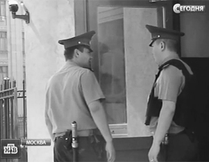 Тело мужчины в наручниках и с пакетом на голове нашли в московской гостинице