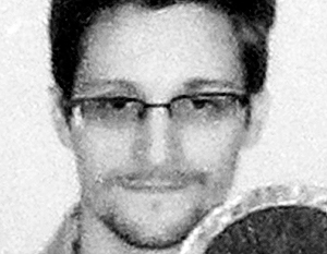 ФМС сказала, где может работать Сноуден