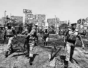 Охрана стратегических объектов усилена в Каире в ожидании беспорядков