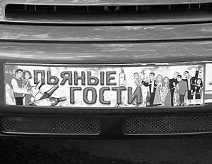 Водителей свадебных кортежей начали штрафовать в России
