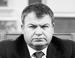 Военная прокуратура отказалась передавать материалы на Сердюкова в СК