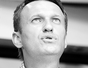 На пути к статусу вождя оппозиции Навальному очень мешает напоминание о Касьянове и Немцове