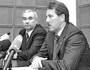 Министр сельского хозяйства РФ Алексей Гордеев и вице-премьер правительства Белоруссии Иван Бамбиз
