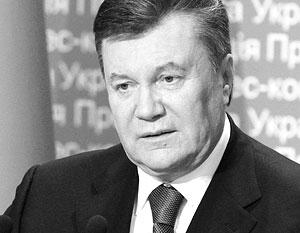 Янукович предложил помощь в уничтожении сирийского химоружия