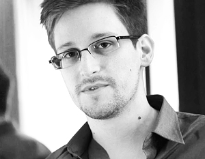 Сноуден стал одним из трех претендентов на премию Сахарова