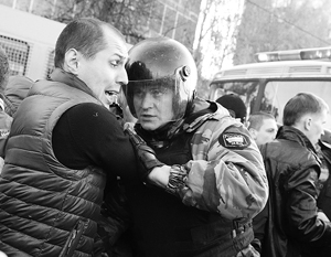 Эксперт отмечает, что московские полицейские действовали профессионально